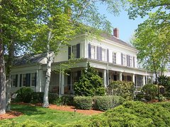 Captain Farris House Romantic Cape Cod Bed and Breakfast B&B